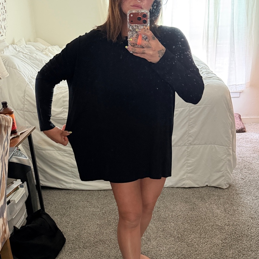 Hatch Black Maternity Oversized Long Sleeve Crew Tee - Picture 2 of 7